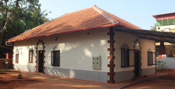 about-gaticentre-01